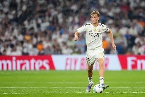 赫伊森父亲：我儿很谦逊不追女孩子，梦想实现三冠王和拿世界杯