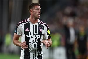 意媒:弗拉霍维奇体检后仅确诊为内收肌疲劳,排除了受伤可能 意媒:弗拉霍维奇体检后仅确诊为内收肌疲劳,排除了受伤可能