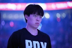 会越来越好!杨瀚森本季6战场均7.1分钟得3分1.5板 命中率37.5% 会越来越好!杨瀚森本季6战场均7.1分钟得3分1.5板 命中率37.5%